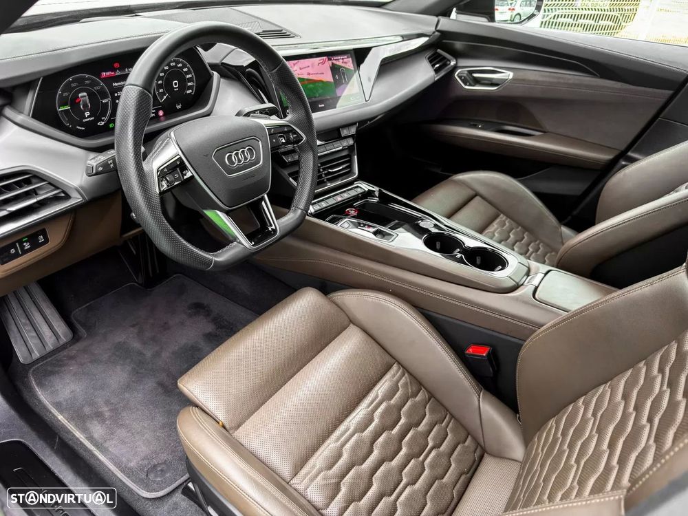 Audi e-tron GT quattro - 19