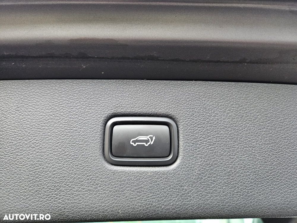 Hyundai Tucson 2.0 CRDI 4WD Automatik Premium - 13