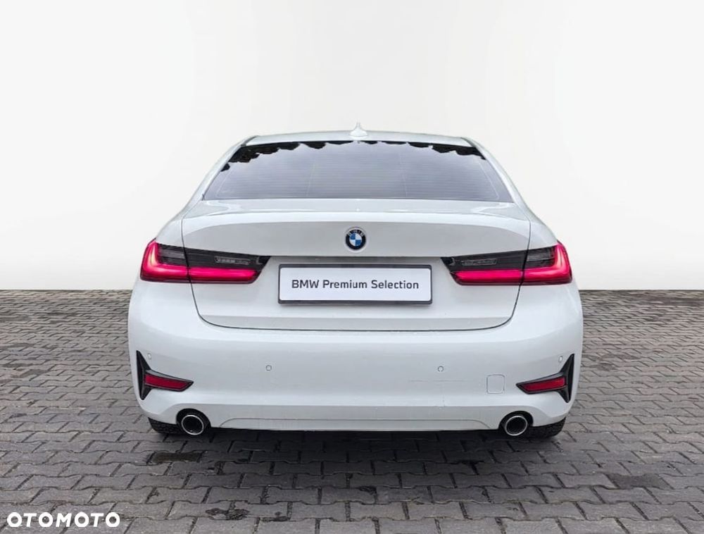 BMW Seria 3 318d Advantage - 7