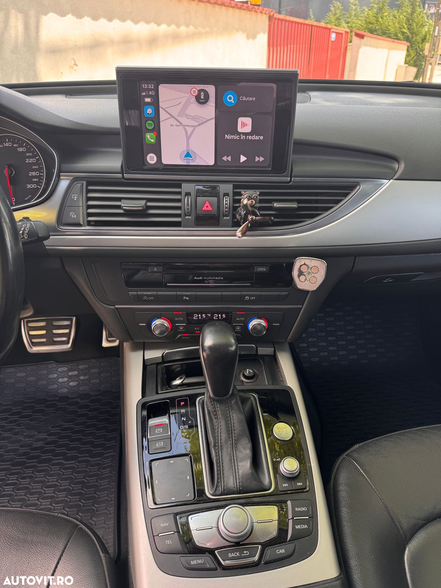 Audi A6 Avant 2.0 TDI Ultra S tronic - 14