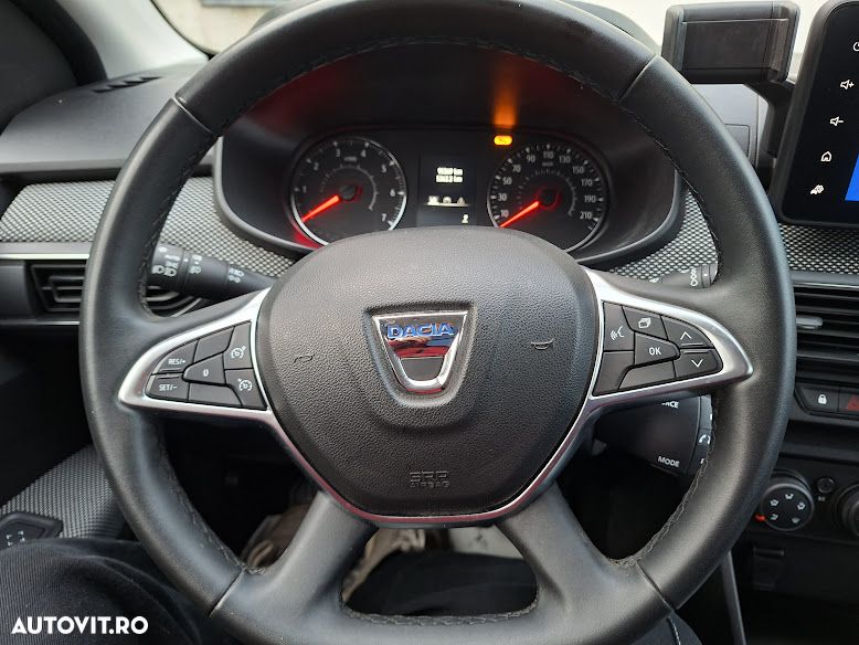Dacia Sandero SCe 65 Essential - 18