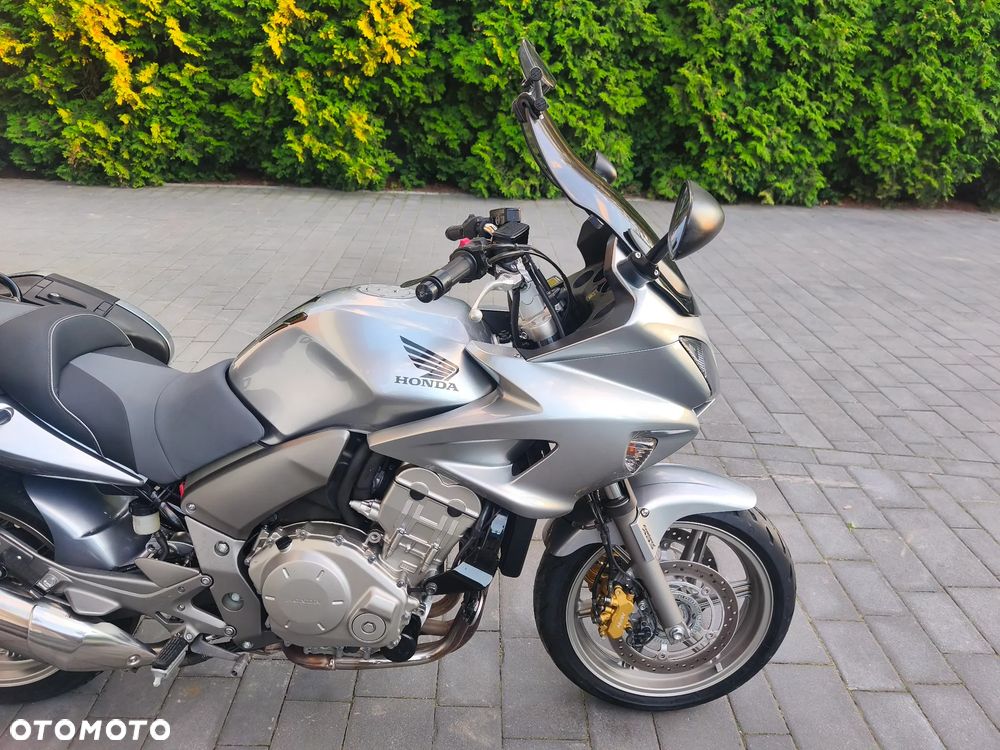 Honda CBF - 11