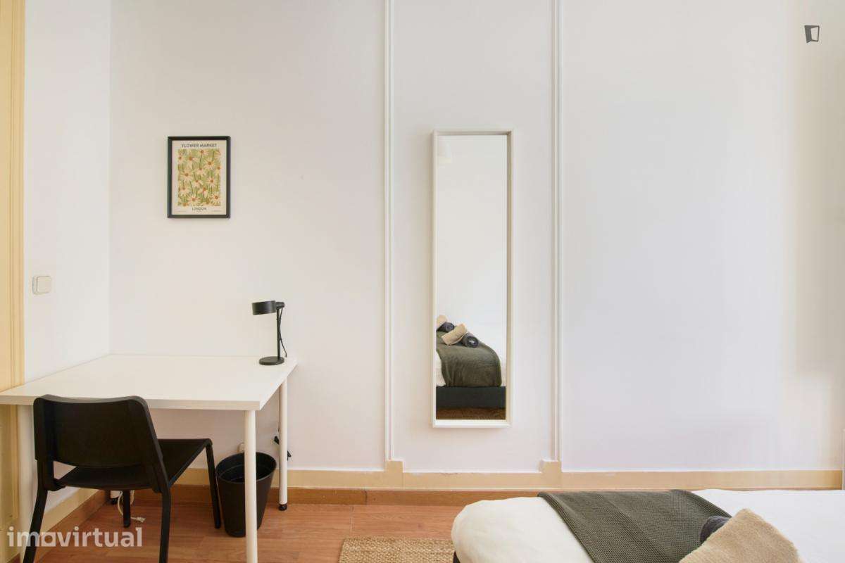 Quarto - localizado em Arroios Lisbon - Grande imagem: 3/31