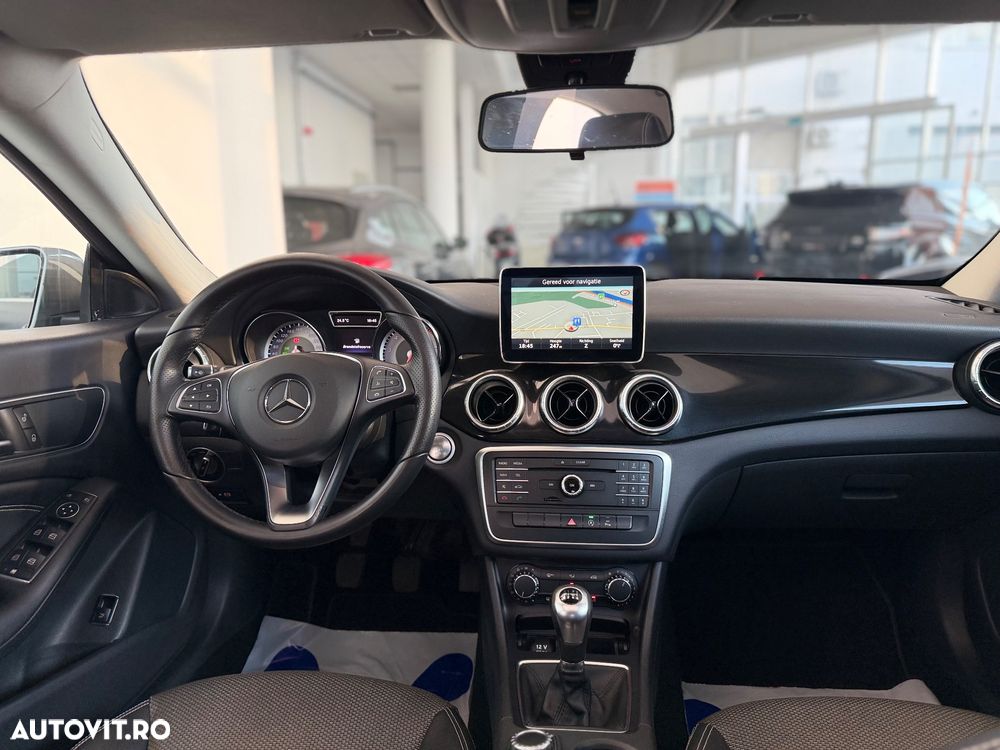 Mercedes-Benz CLA 180 - 5
