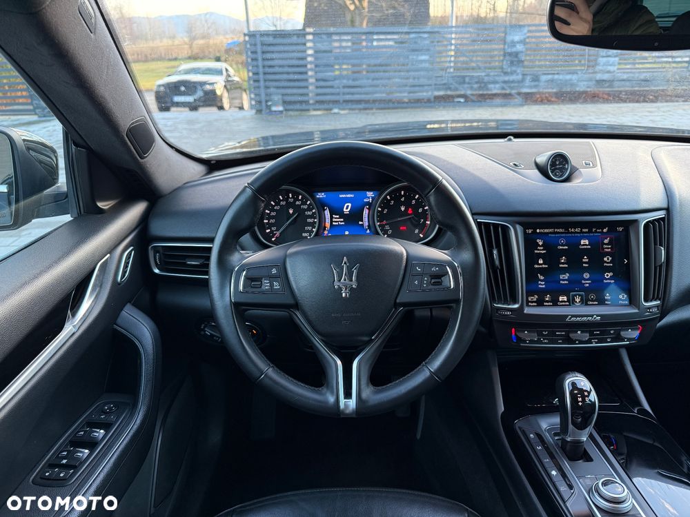 Maserati Levante Q4 - 9