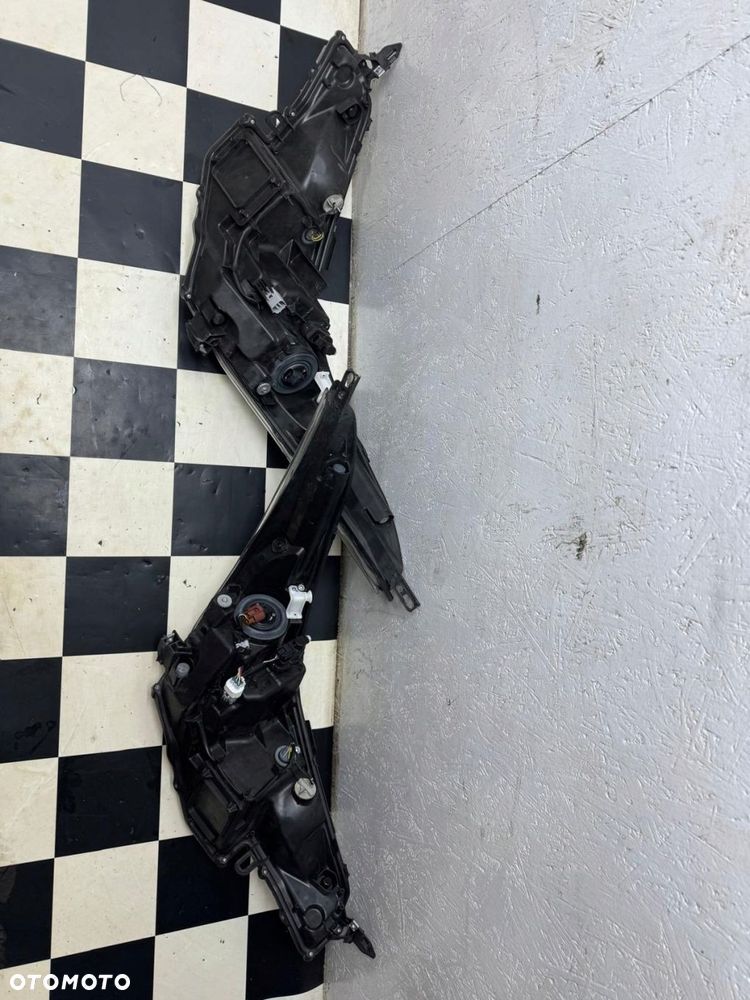 przód maska błotnik zderzak lampa pas toyota chr 2016-2020 3t3 1.8 2.0 h - 16