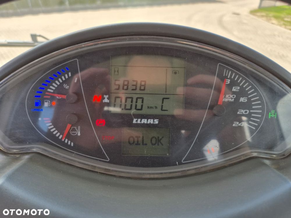 Claas Axion 800 CIS - 21
