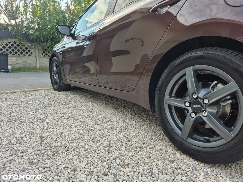 Kia Ceed 1.6 GDI Spirit - 19