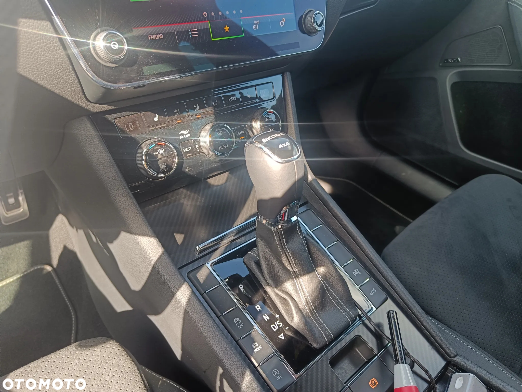 Skoda Superb 2.0 TSI 4x4 Sportline DSG - 17