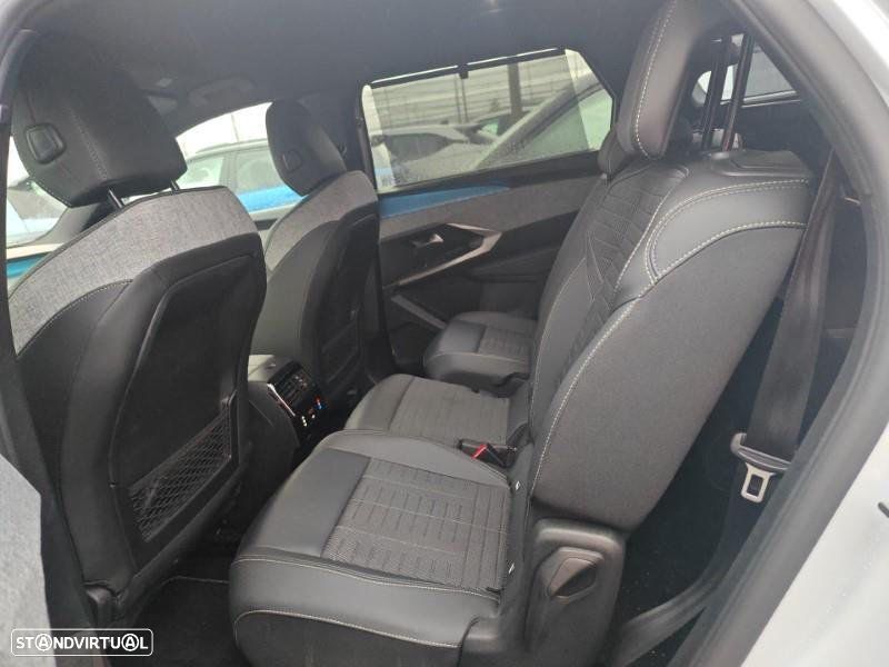 Peugeot 5008 Hybrid 136 e-DSC6 GT - 7
