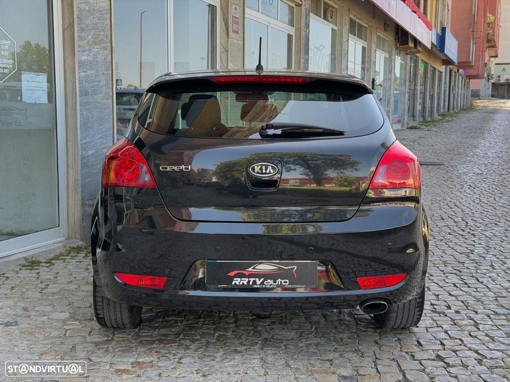 Kia Ceed S Coupé 1.4 CVVT EX ISG - 14
