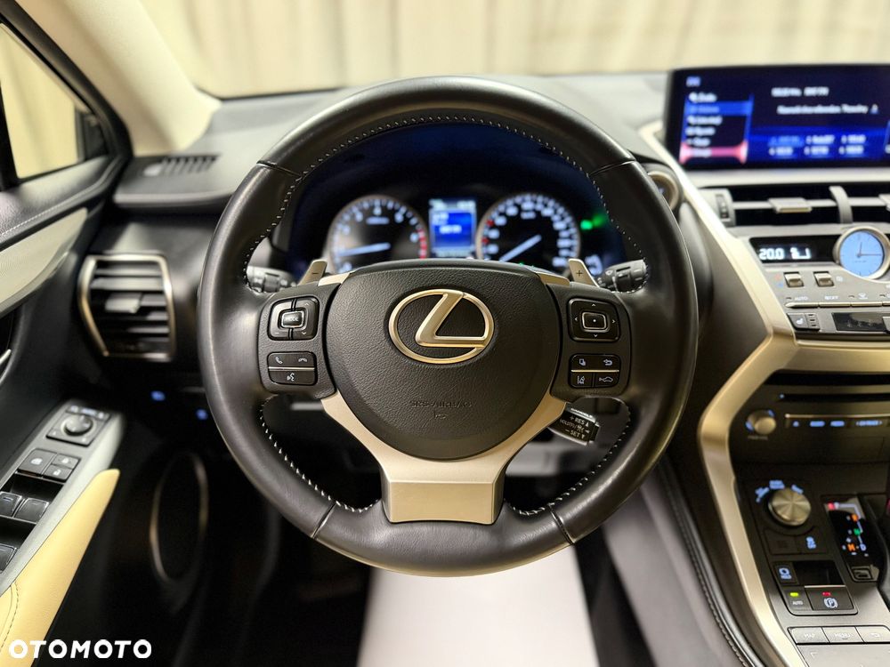 Lexus NX 300 Comfort AWD - 11