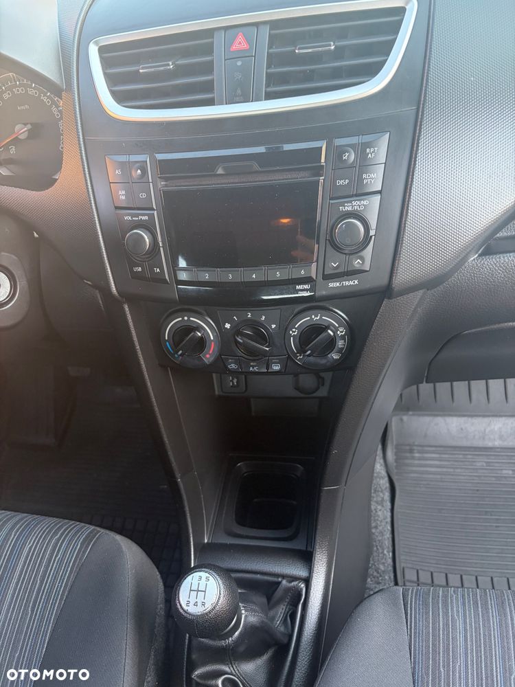 Suzuki Swift - 9