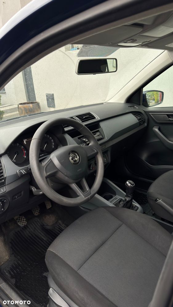 Skoda Fabia - 14