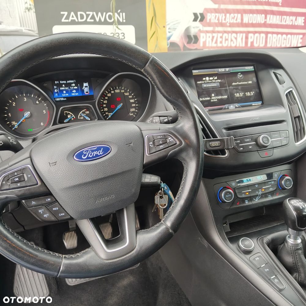 Ford Focus - 13