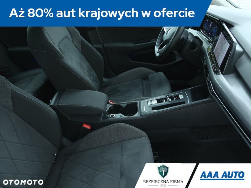 Volkswagen Golf - 10