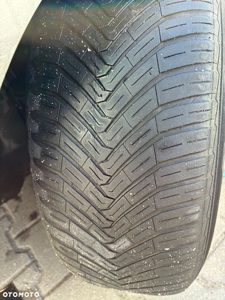 Volkswagen Passat 1.9 TDI Highline - 8