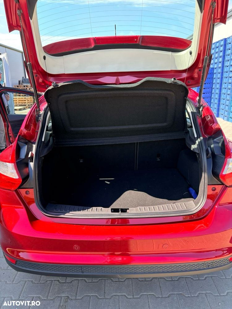 Ford Focus 1.6 TDCI DPF Titanium - 3