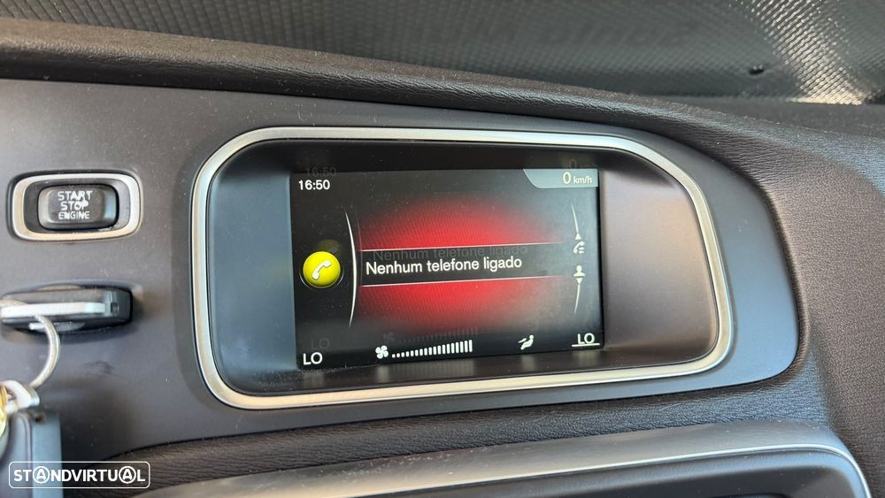 Volvo V40 1.6 D2 Eco Momentum - 36