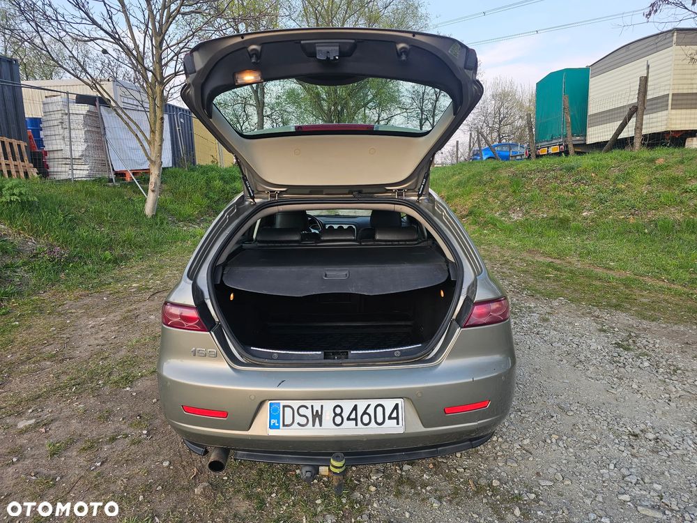 Alfa Romeo 159 1.9JTS Progression - 8