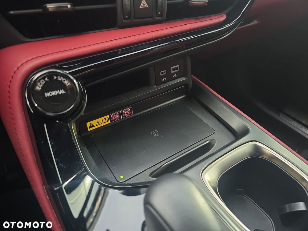 Lexus NX 350h Prestige 2WD - 23