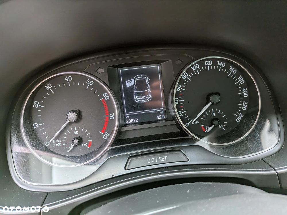 Skoda Fabia - 16