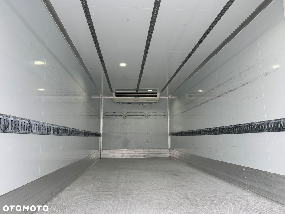 Mercedes-Benz ATEGO 1221 CHŁODNIA 7.3m + WINDA - 29