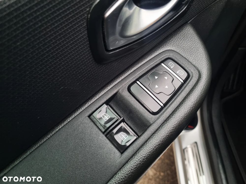 Renault Clio dCi 90 Limited - 18