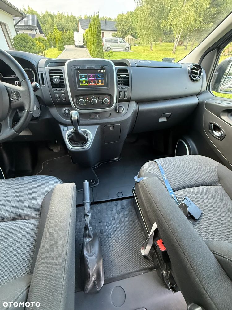Renault Trafic - 17