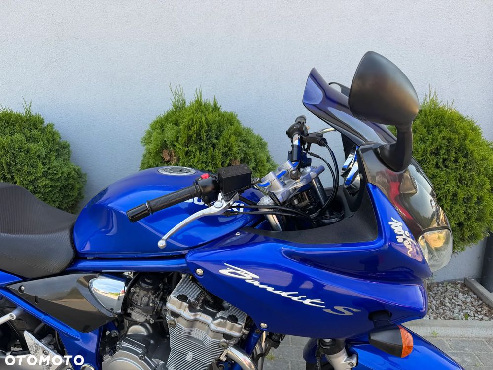 Suzuki Bandit - 23