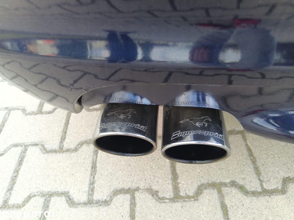 BMW Seria 3 323Ci - 12