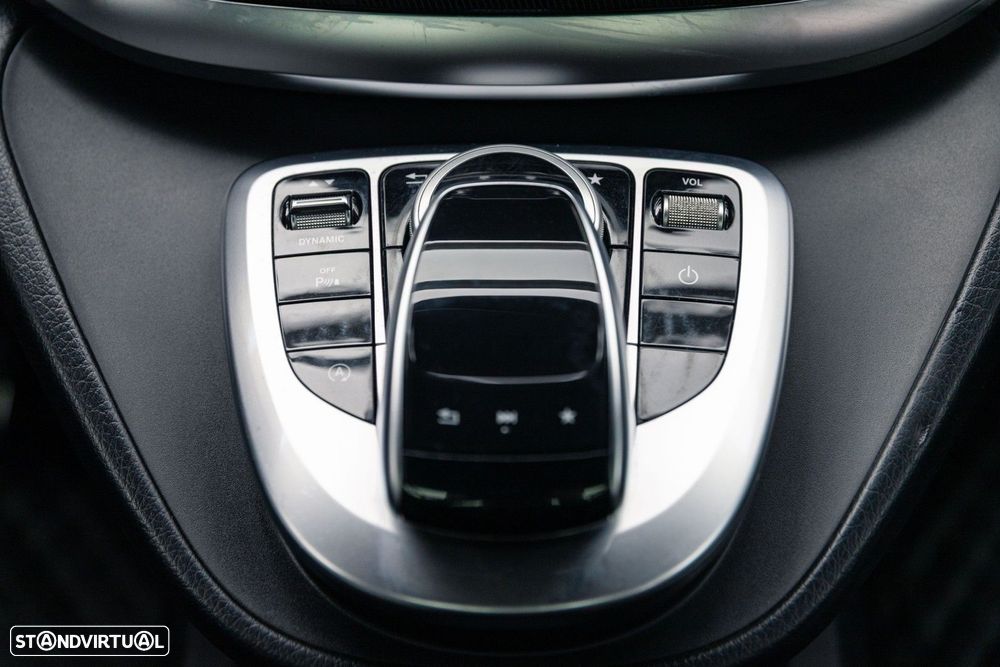 Mercedes-Benz V 220 d Exclusive - 46