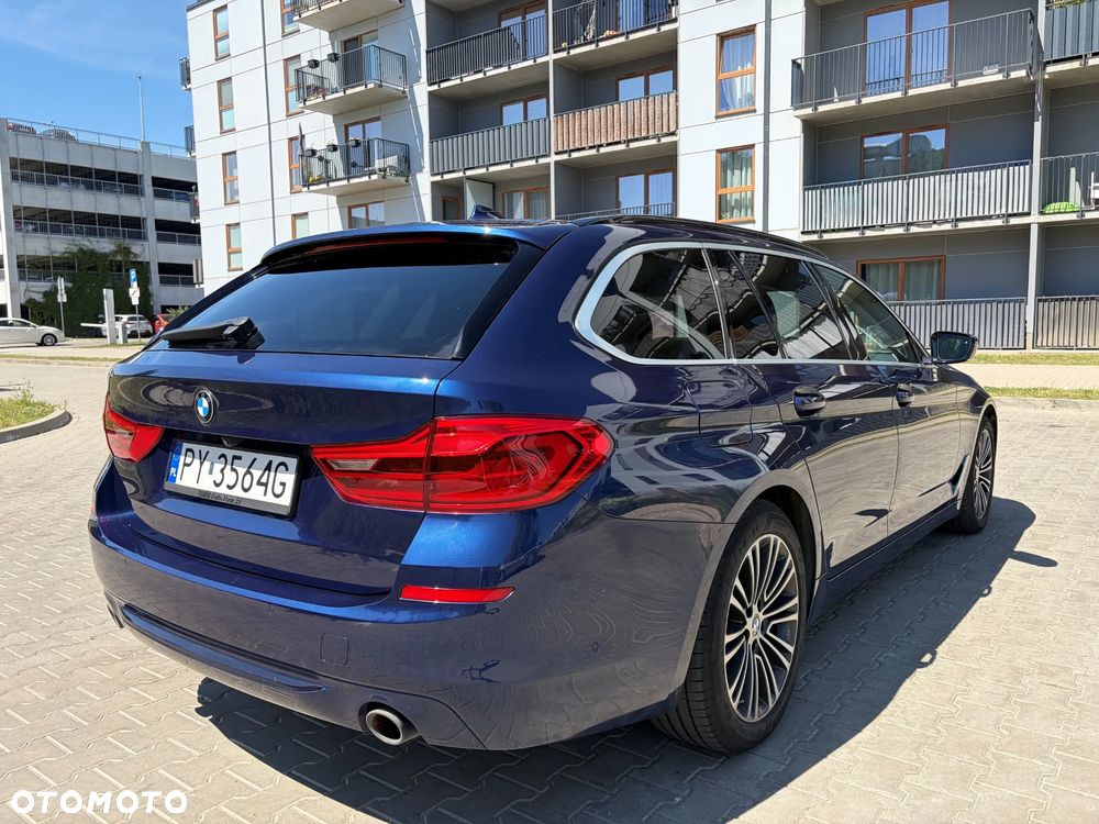 BMW Seria 5 520d xDrive mHEV - 6
