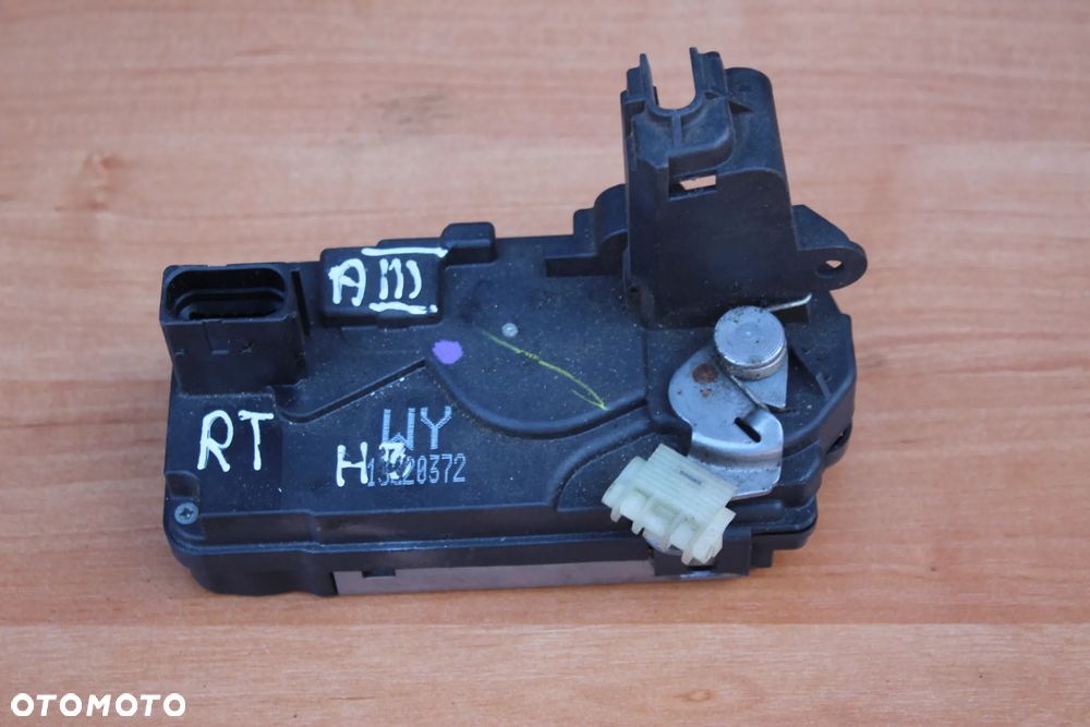 ZAMEK DRZWI PRAWY TYŁ TYLNY OPEL ASTRA H ZAFIRA B 5 PIN WY 13220372