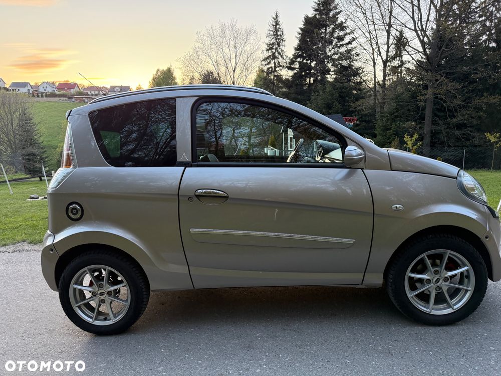 Microcar M.GO - 4