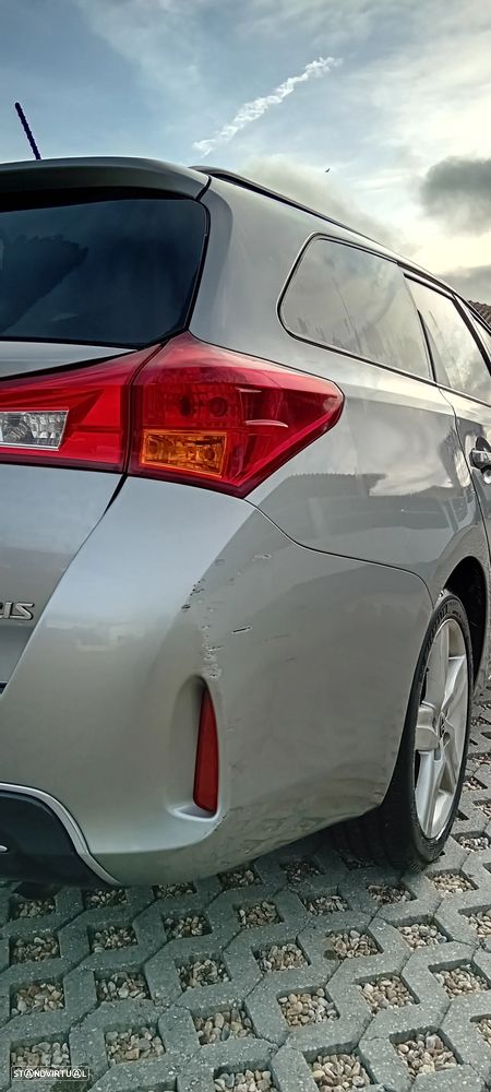 Toyota Auris Touring Sports - 3