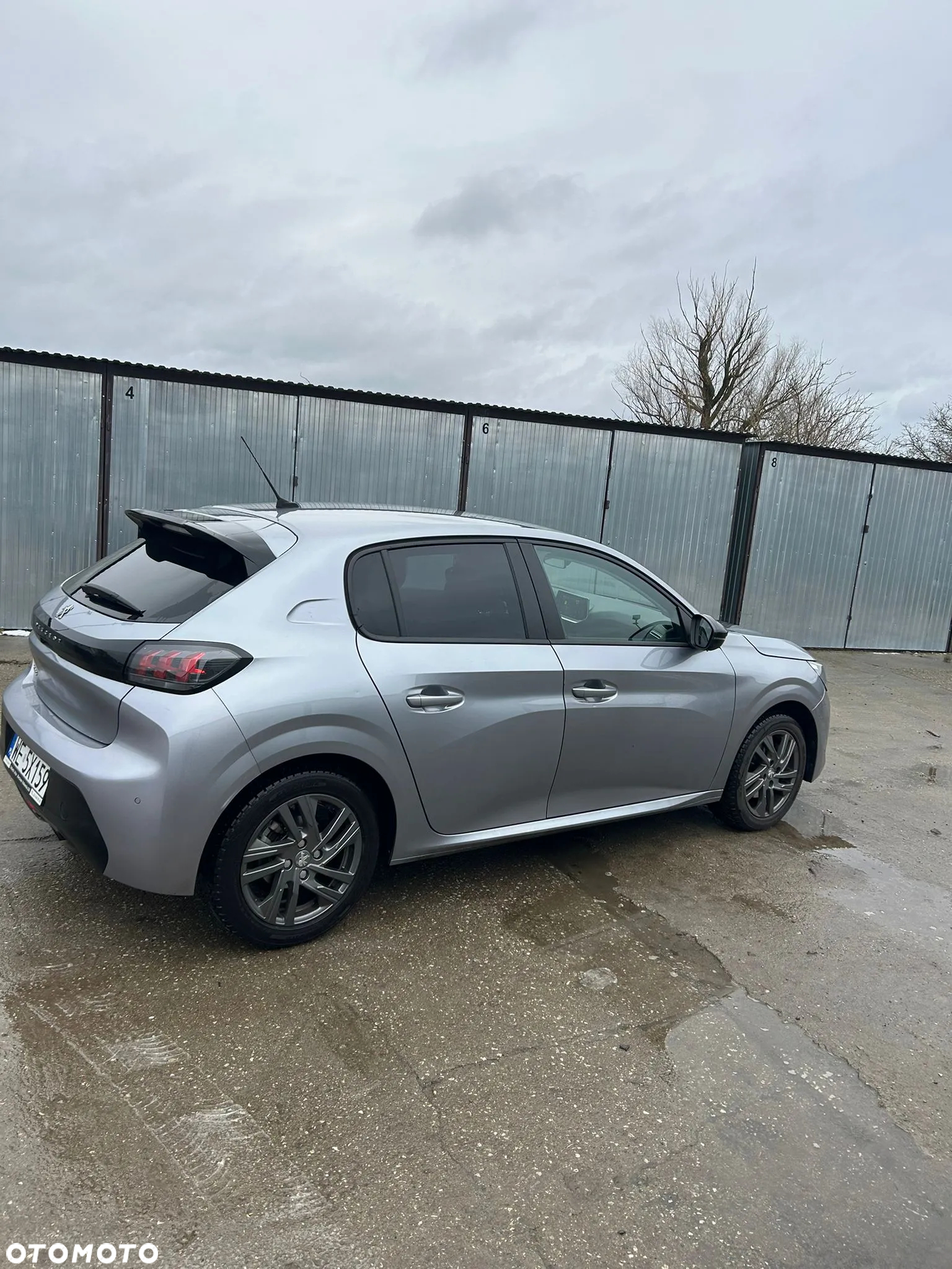 Peugeot 208 1.2 PureTech Active Pack S&S EAT8 - 5
