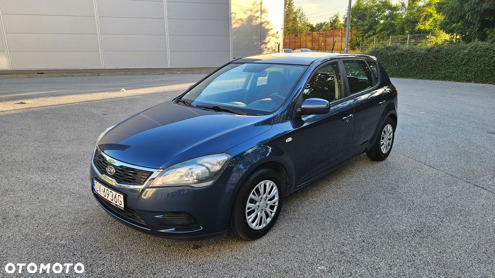 Kia Ceed - 2