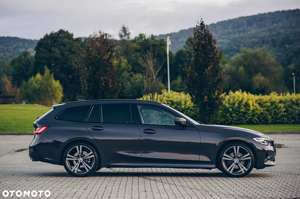 BMW Seria 3 320d Sport Line Shadow sport - 4