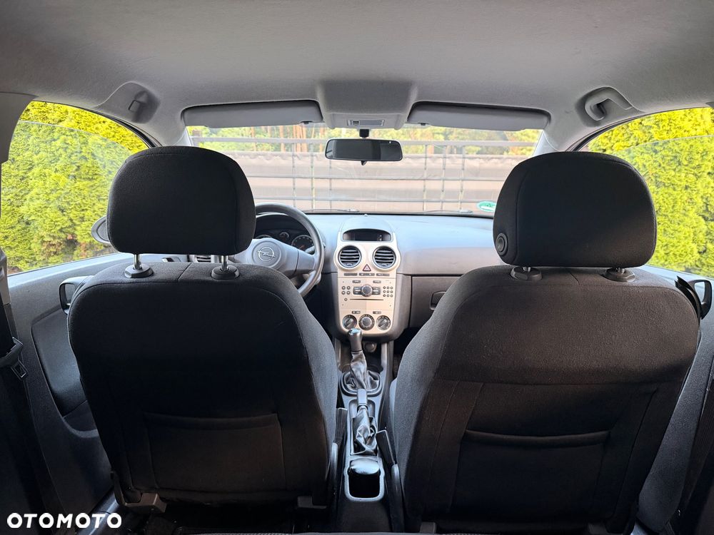 Opel Corsa 1.2 16V - 24