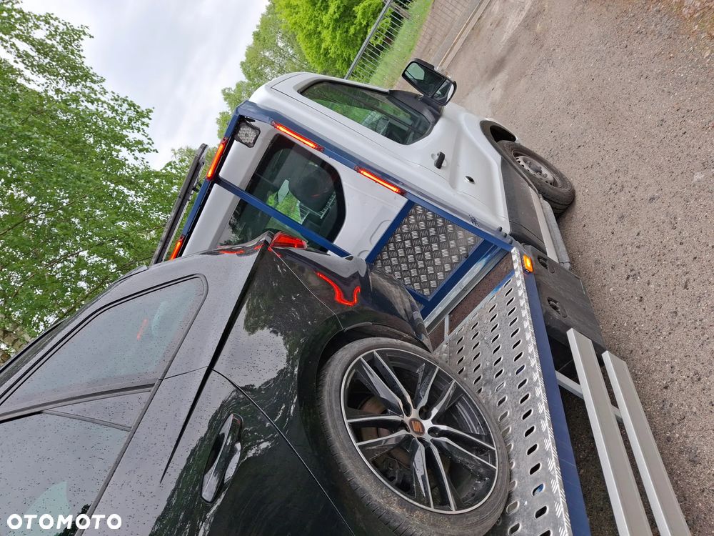 Ford Transit - 8