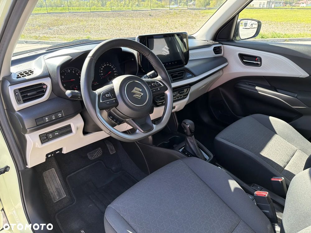Suzuki Swift 1.2 Dualjet SHVS Premium Plus CVT - 10