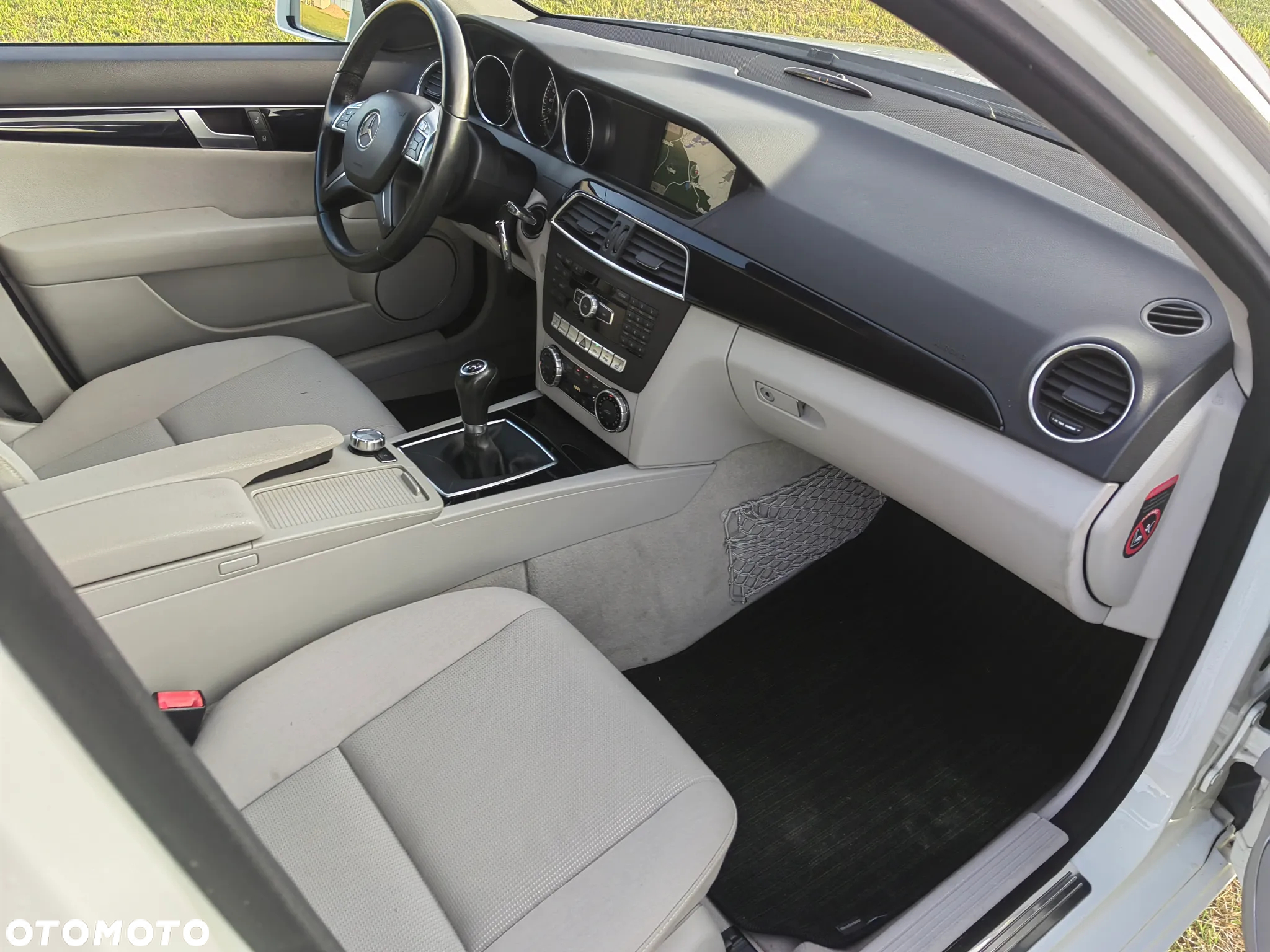 Mercedes-Benz Klasa C 200 T CDI DPF (BlueEFFICIENCY) Elegance - 8
