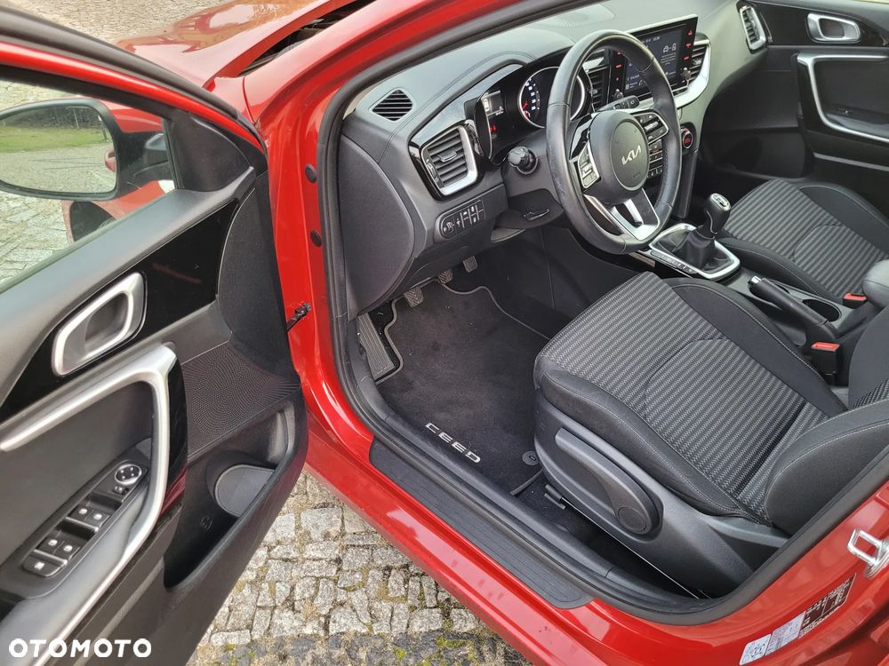 Kia Ceed 1.0 T-GDI ISG Platinum Edition - 9