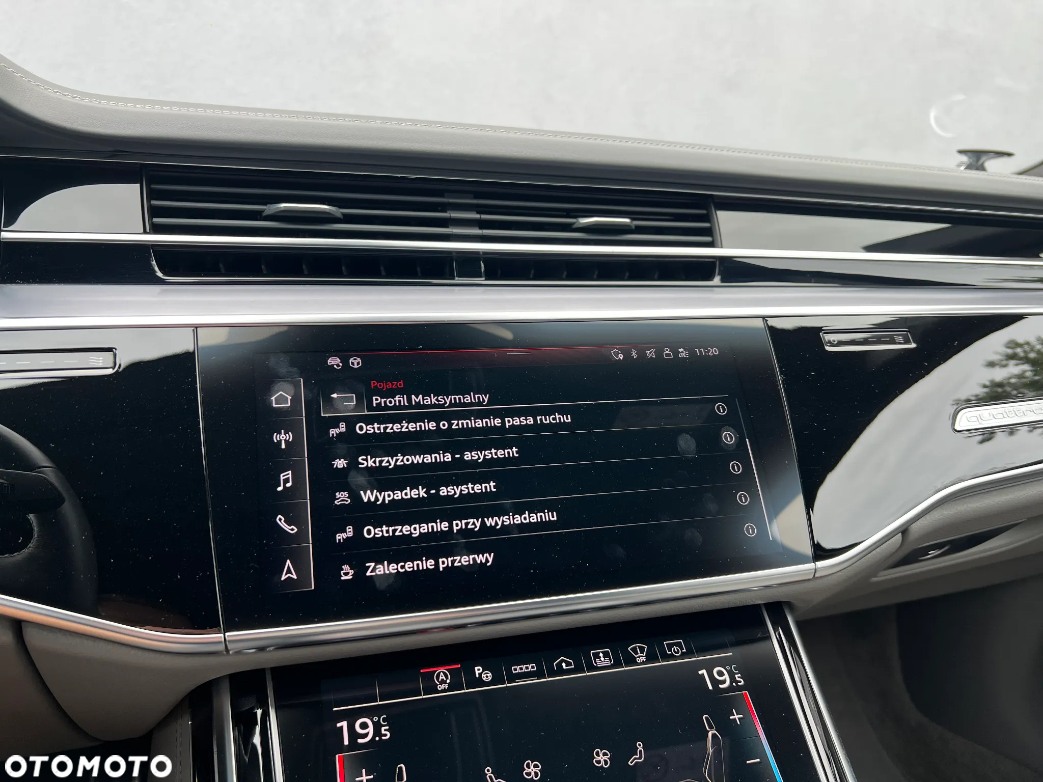 Audi S8 - 24