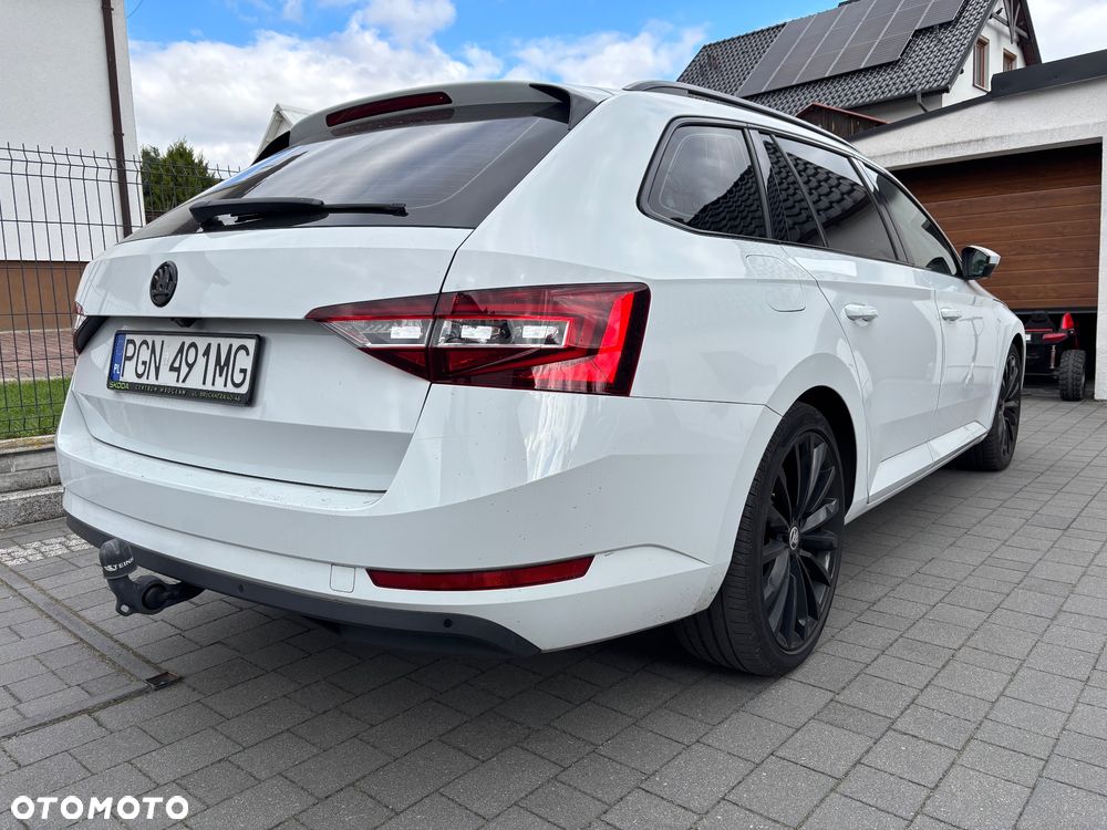 Skoda Superb 2.0 TDI DSG Style - 27