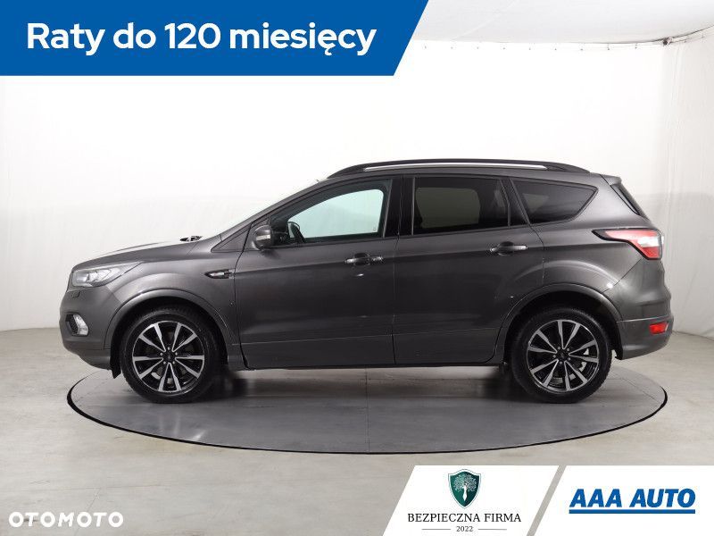 Ford Kuga - 4