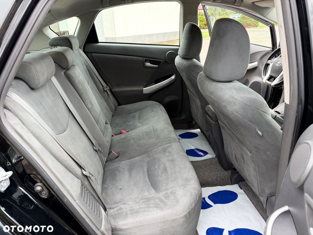 Toyota Prius - 18