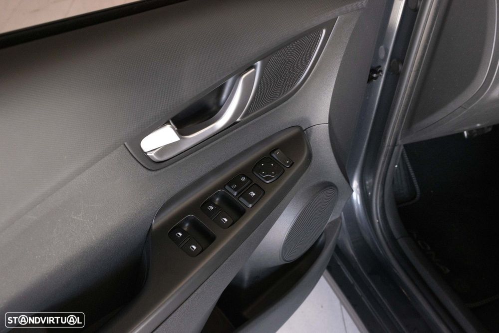 Hyundai Kauai EV 64 kWh Premium - 24