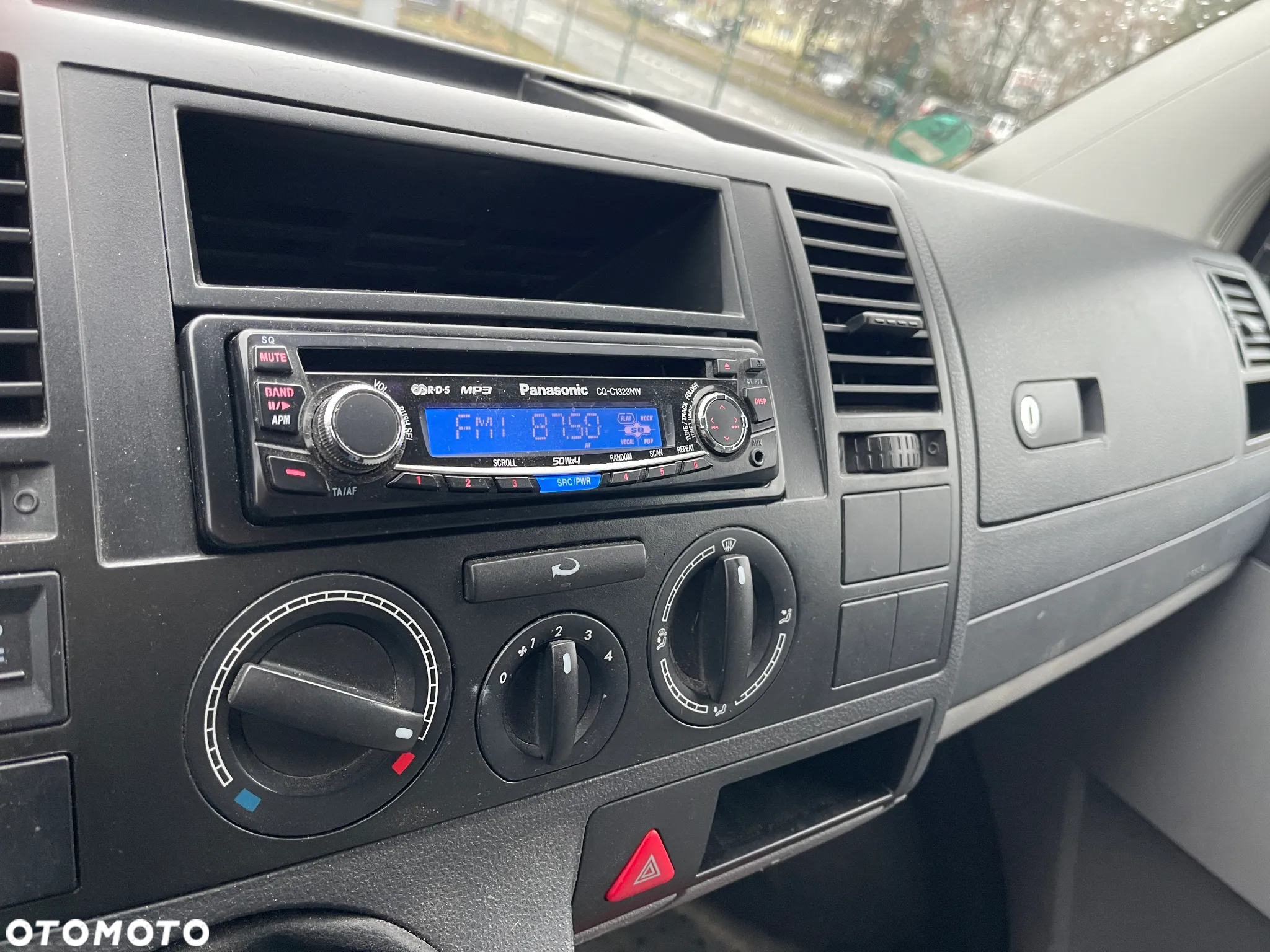 Volkswagen Transporter - 7